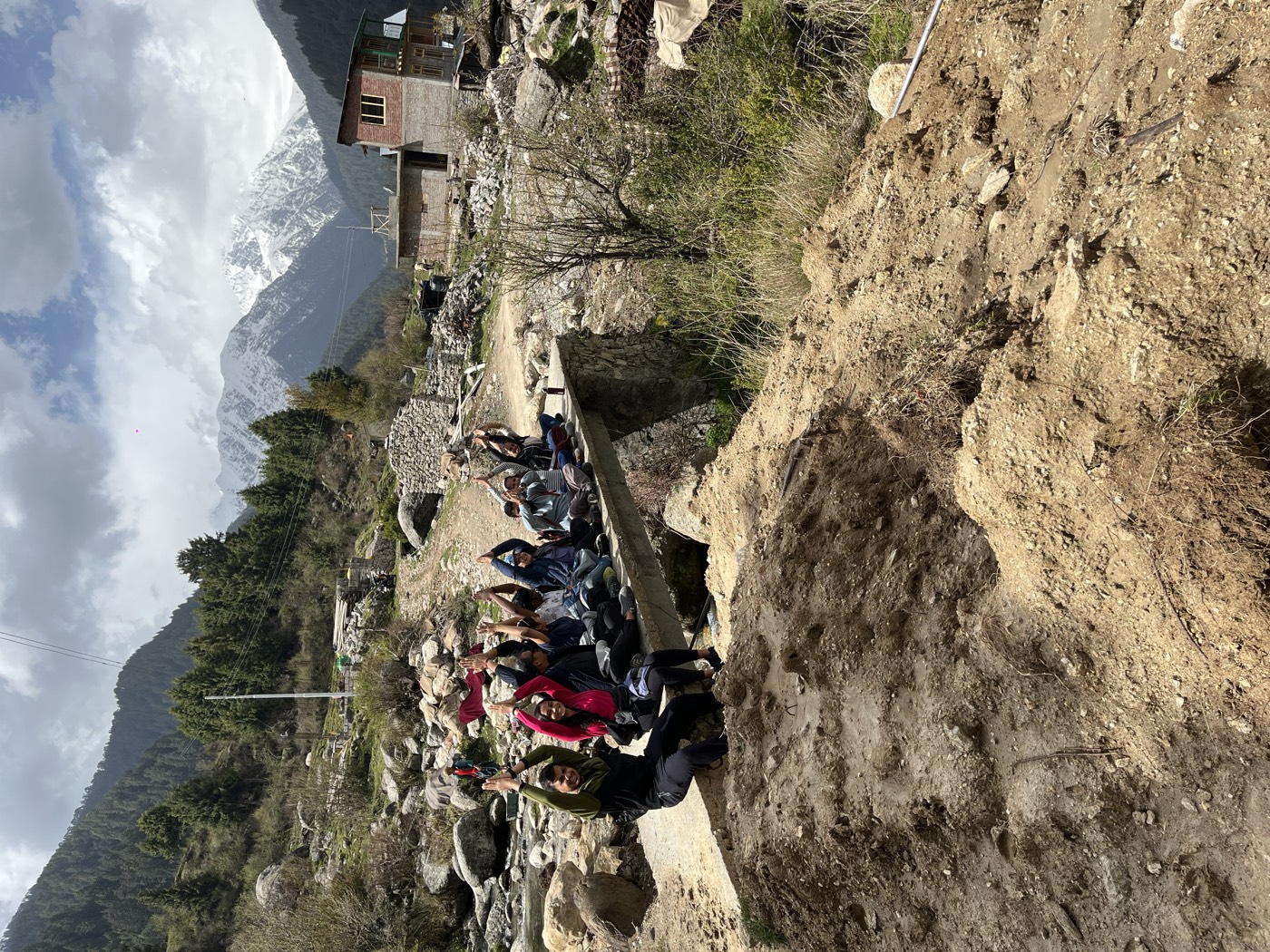A moment from an Avyukta Circle retreat