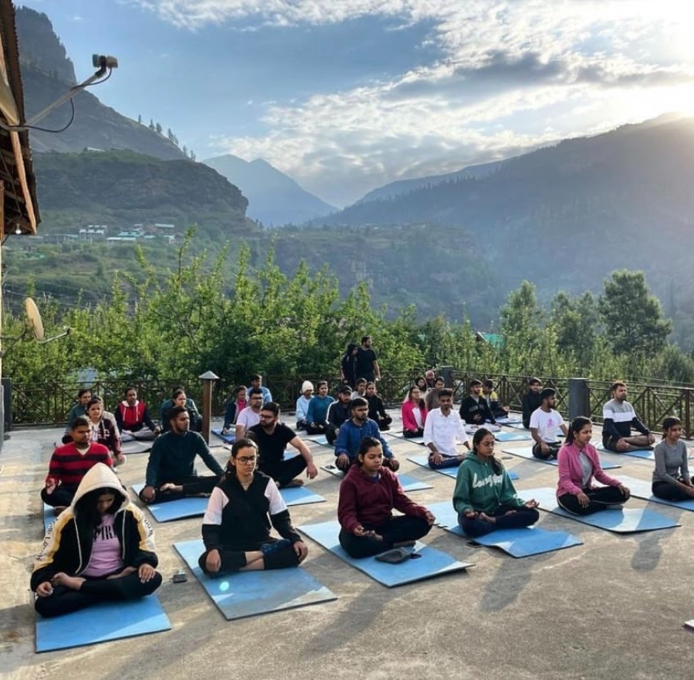 A moment from an Avyukta Circle retreat